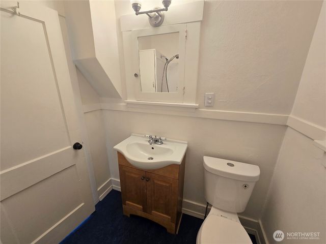 1035 W 8th Street, Port Angeles, WA 98363