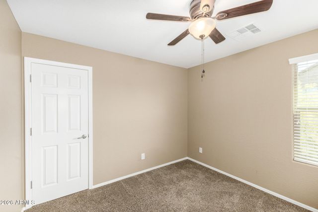 1904 W BLACK HILL Road, Phoenix, AZ 85085