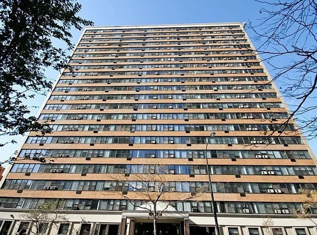 6030 N Sheridan Road 1811, Chicago, IL 60660