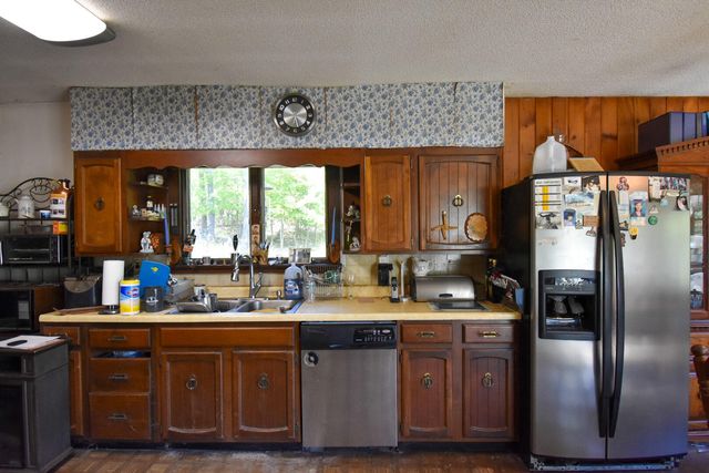 240 Pup Hill Road, Saranac, NY 12981