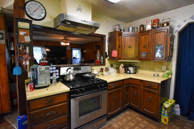 240 Pup Hill Road, Saranac, NY 12981