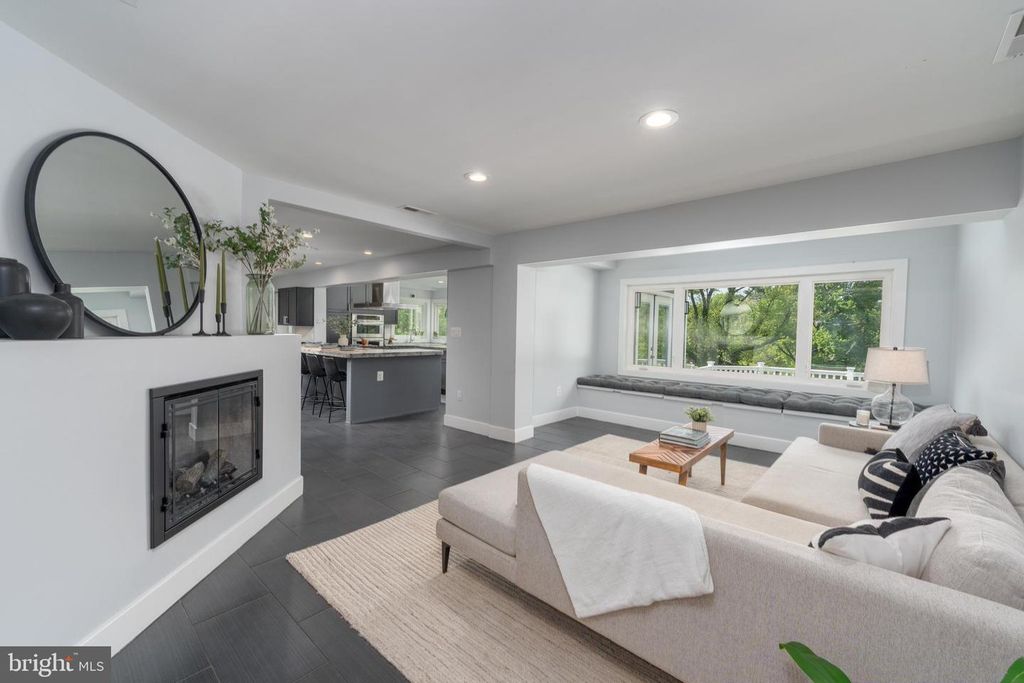 Image 18 of property listing at 2728 OLD COURT, Baltimore, MD 21208