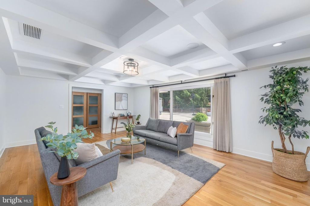Image 5 of property listing at 2728 OLD COURT, Baltimore, MD 21208