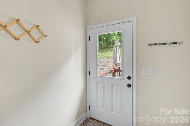 300 Green Meadow Lane, Mars Hill, NC 28754