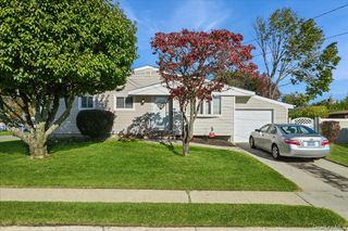 413 Grand Boulevard, Deer Park, NY 11729