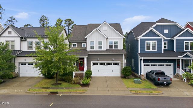 542 Beacon Ridge Boulevard, Chapel Hill, NC 27516
