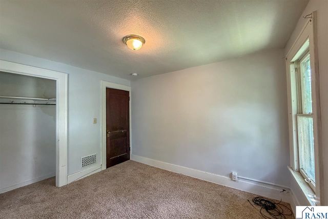 538 Belgrade Avenue, North Mankato, MN 56003