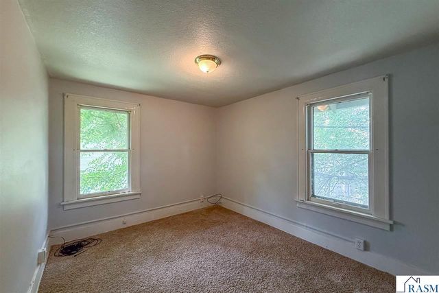 538 Belgrade Avenue, North Mankato, MN 56003