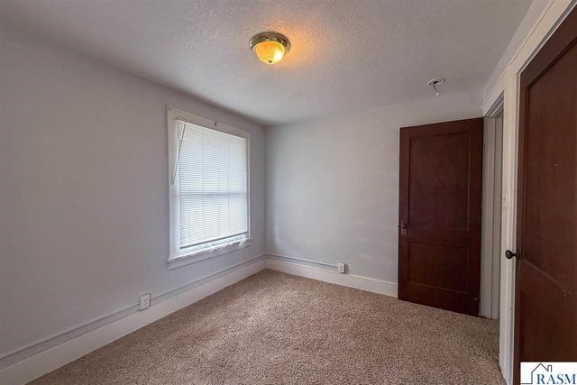 538 Belgrade Avenue, North Mankato, MN 56003