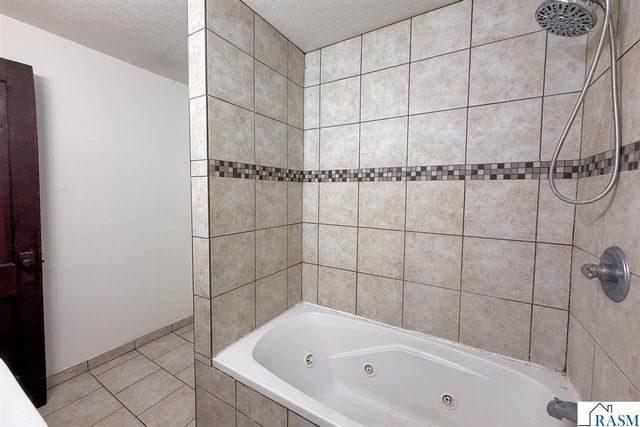 538 Belgrade Avenue, North Mankato, MN 56003