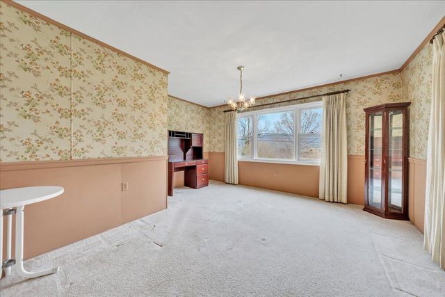 449 Cameron DR, Vinton, VA 24179