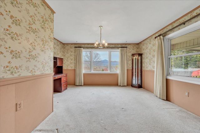 449 Cameron DR, Vinton, VA 24179