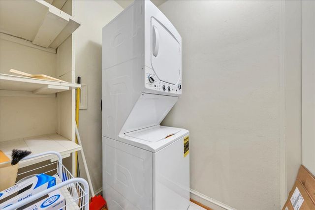 449 Cameron DR, Vinton, VA 24179