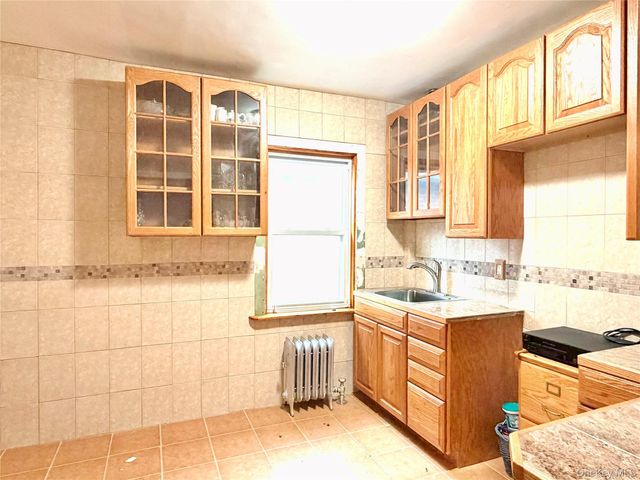 2037 149th Street, Whitestone, NY 11357