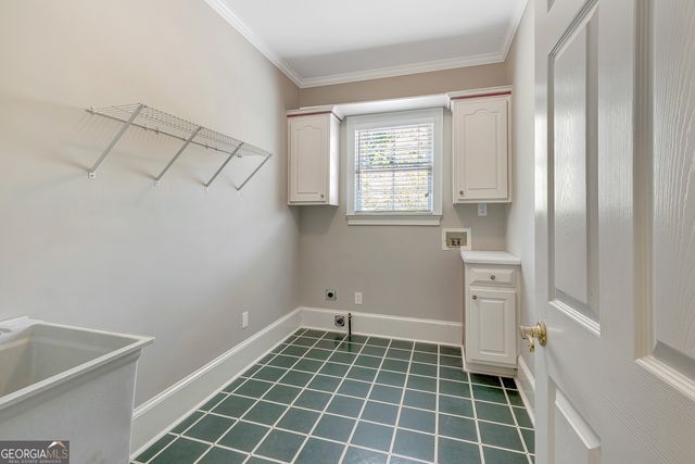 175 Mcelwaney Way, Fayetteville, GA 30215