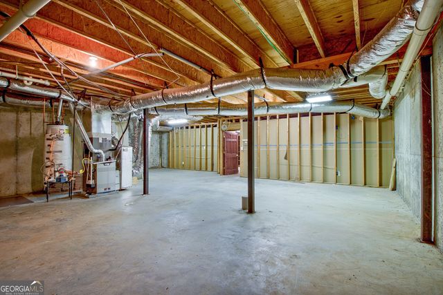 175 Mcelwaney Way, Fayetteville, GA 30215