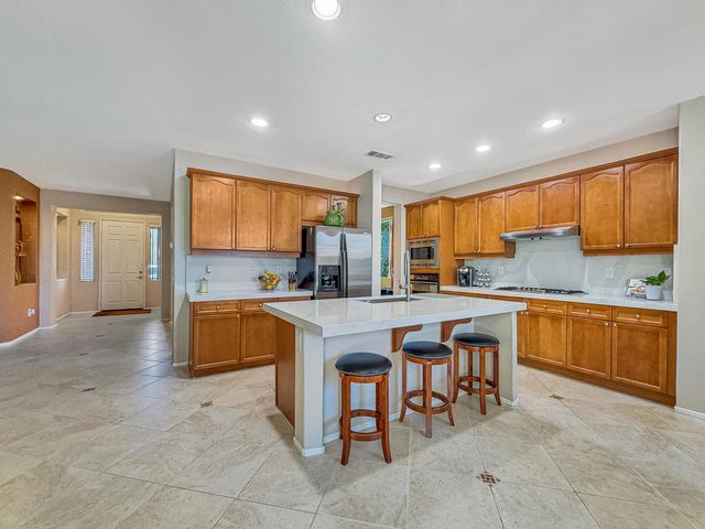 41905 Trent Place, Indio, CA 92203