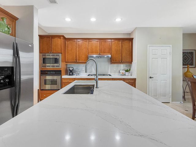 41905 Trent Place, Indio, CA 92203