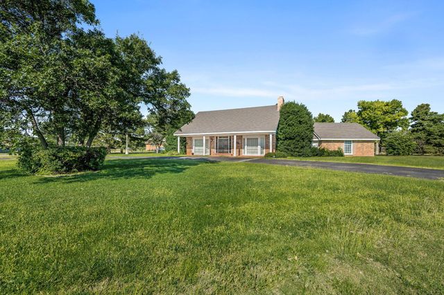 112 Western Street, Claude, TX 79019