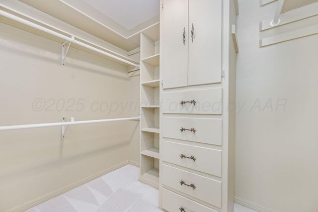 112 Western Street, Claude, TX 79019