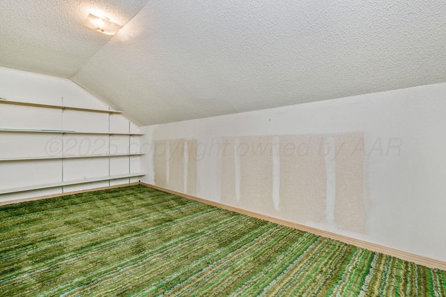 112 Western Street, Claude, TX 79019