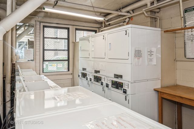 4880 N Marine Drive 606, Chicago, IL 60640