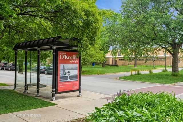 4880 N Marine Drive 606, Chicago, IL 60640