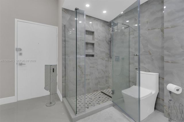 18011 Biscayne Boulevard PH04, Aventura, FL 33160