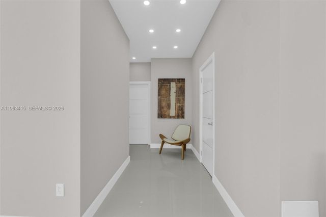 18011 Biscayne Boulevard PH04, Aventura, FL 33160