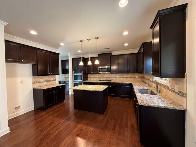 160 Red Wood Drive, Dallas, GA 30132