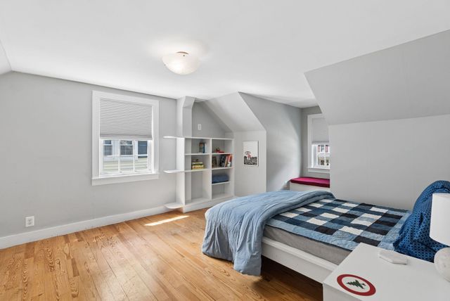 1384 Islington Street, Portsmouth, NH 03801