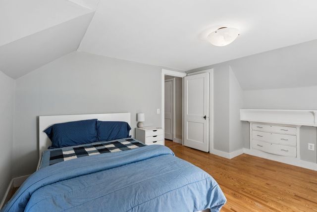 1384 Islington Street, Portsmouth, NH 03801