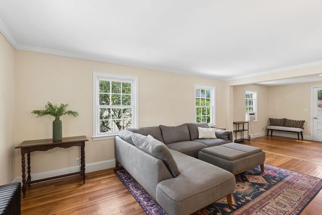 1384 Islington Street, Portsmouth, NH 03801