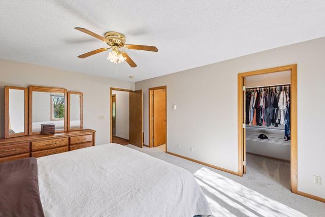 9721 Portal Drive, Eden Prairie, MN 55347