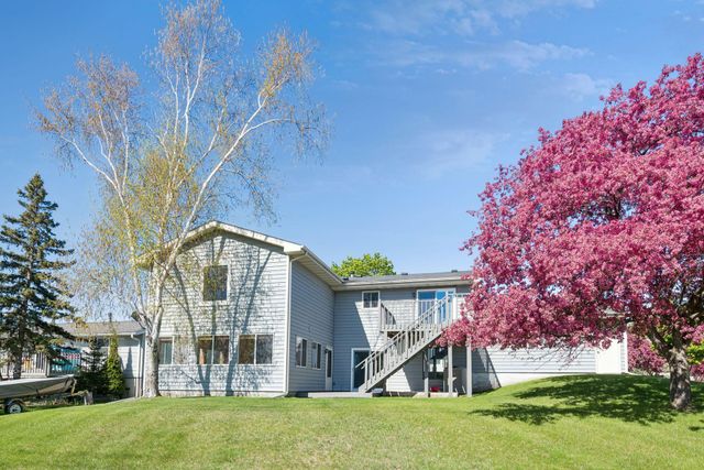 9721 Portal Drive, Eden Prairie, MN 55347