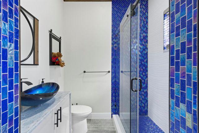 8350 Whispering Oak Way, West Palm Beach, FL 33411