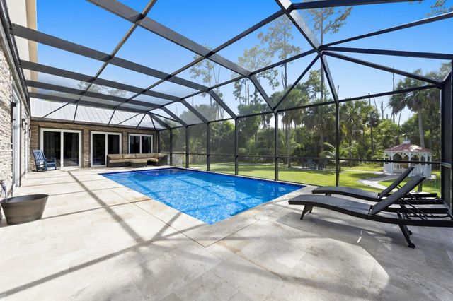 8350 Whispering Oak Way, West Palm Beach, FL 33411