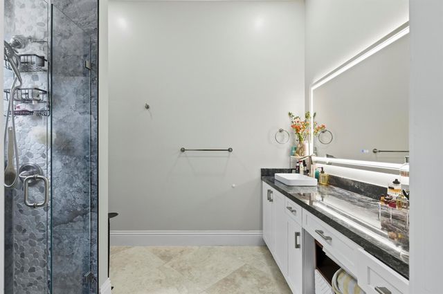 8350 Whispering Oak Way, West Palm Beach, FL 33411