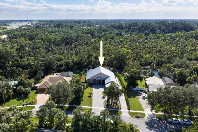 8350 Whispering Oak Way, West Palm Beach, FL 33411