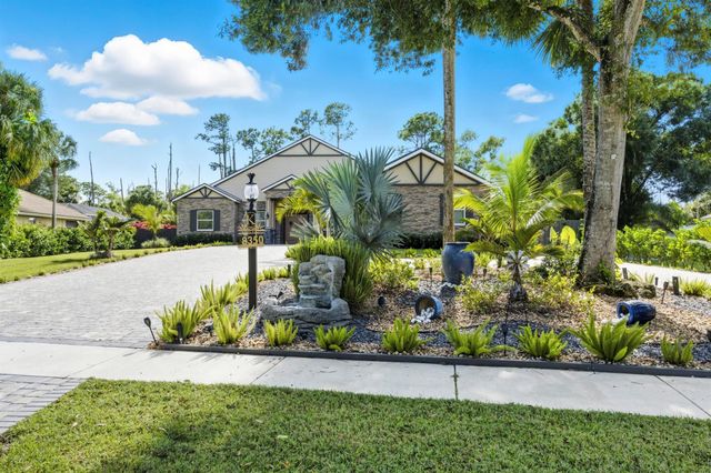 8350 Whispering Oak Way, West Palm Beach, FL 33411