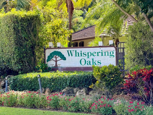 8350 Whispering Oak Way, West Palm Beach, FL 33411