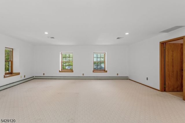 97 Roxy Ave, Edison Twp., NJ 08820