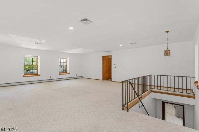 97 Roxy Ave, Edison Twp., NJ 08820