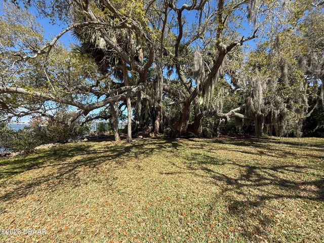 508 S Indian River Road, New Smyrna Beach, FL 32169