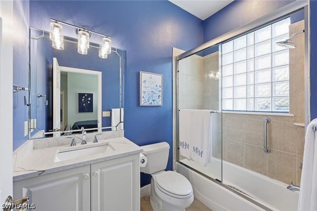 7673 Mulberry LN, Naples, FL 34114