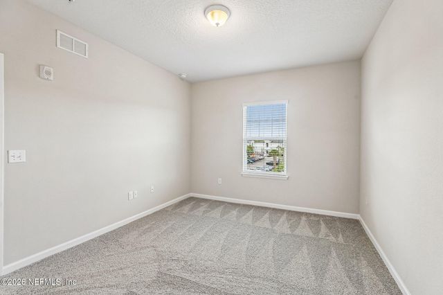 4950 KEY LIME Drive 301, Jacksonville, FL 32256