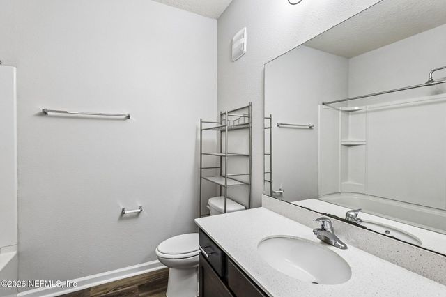 4950 KEY LIME Drive 301, Jacksonville, FL 32256