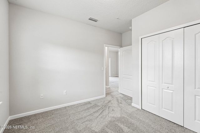 4950 KEY LIME Drive 301, Jacksonville, FL 32256