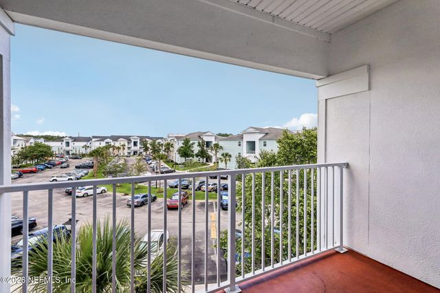 4950 KEY LIME Drive 301, Jacksonville, FL 32256