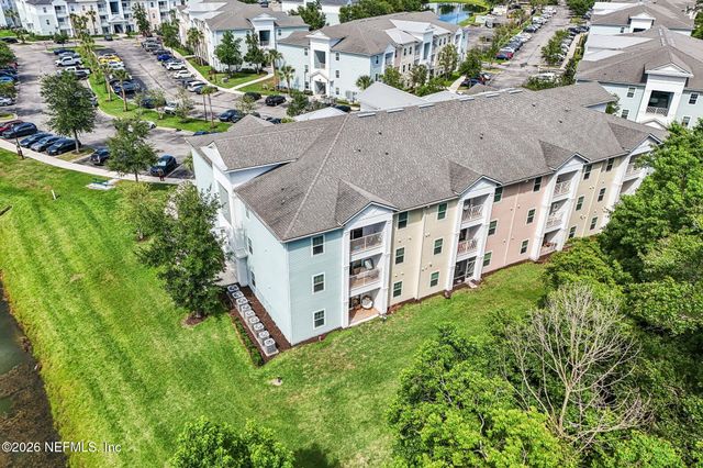 4950 KEY LIME Drive 301, Jacksonville, FL 32256